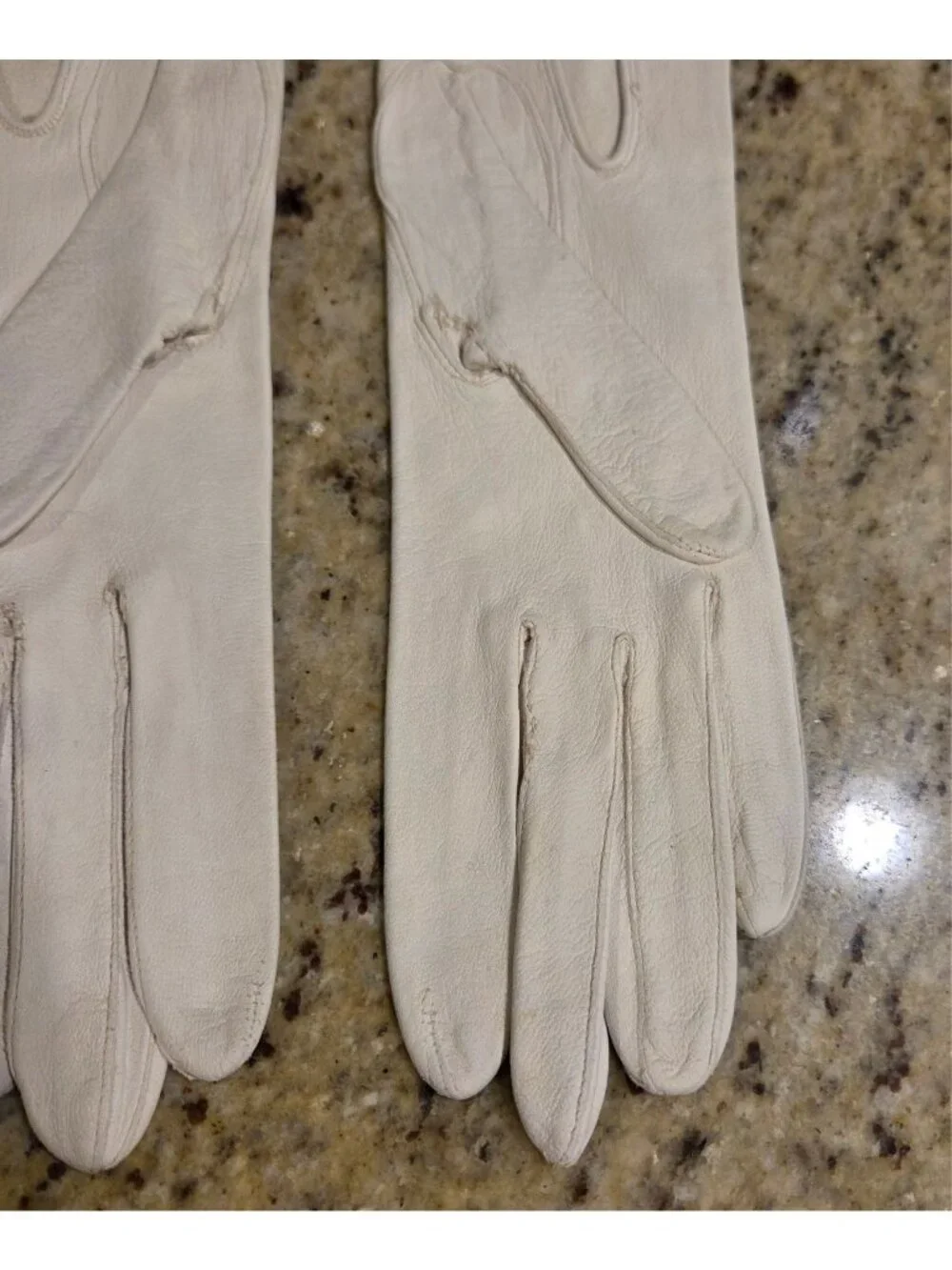 Vintage Size S Off-White Leather Formal Gloves Wrist Button 13